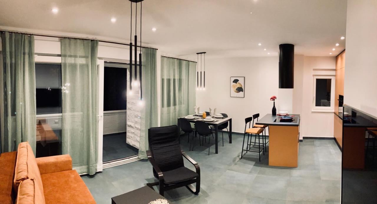Apartment Tomic Krk Krk Town Buitenkant foto